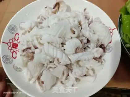 Make Fresh squid and peppers step 0