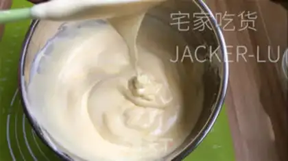 Make Old cream cake step 9