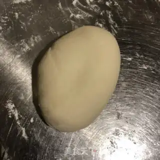 Make Flower buns step 0