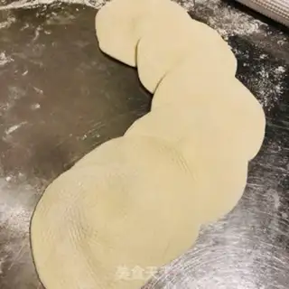 Make Flower buns step 5