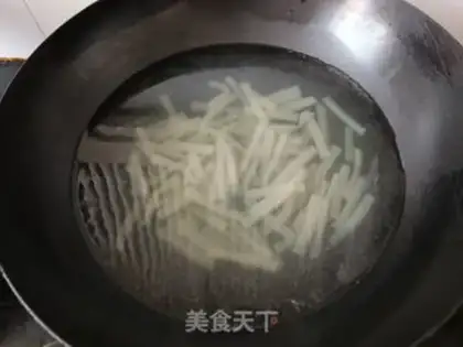 Make Spicy potato step 1