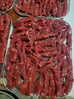 Make Beef jerky (wind dryer version) step 2
