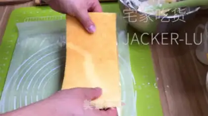 Make Old cream cake step 21