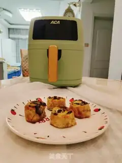 Make A red bean banana roll step 7
