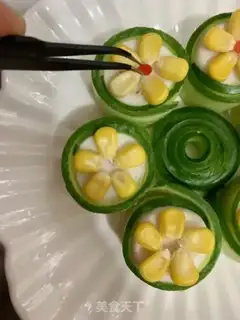 Make cucumber omelet step 7
