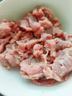 Make A sour and roast beef step 2