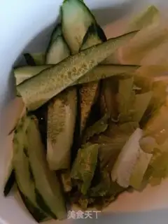 Make Cucumber smoothie soup step 0