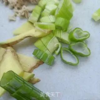 Make Shrimp soup step 1