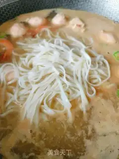 Make Shrimp noodles step 16