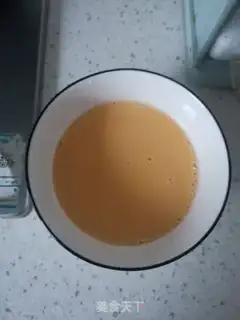 Make Tomato fried eggs step 3