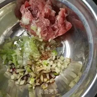 Make Pork meatballs step 6