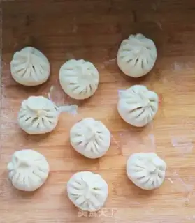 Make Celery pork buns step 9
