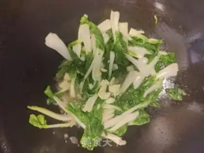 Make Garlic cabbage step 3