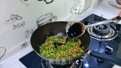 Make Garlic little fried meat step 8