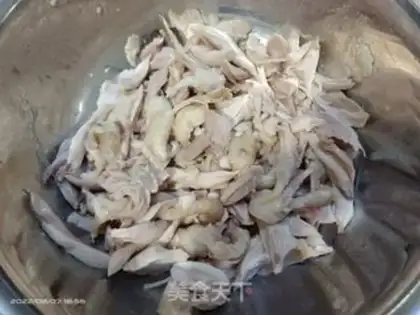 Make Hands tore chickens step 4