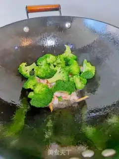 Make Shrimp broccoli step 3