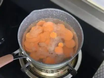 Make Red potato egg cream pudding step 2