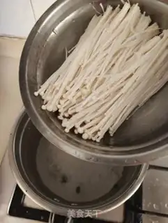 Make ♪ Golden pins and mushrooms and soy noodles ♪ step 4