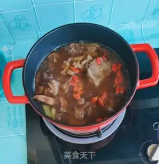 Make Gold mushroom ribs soup step 6