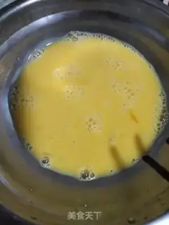 Make Tomato egg noodles step 1