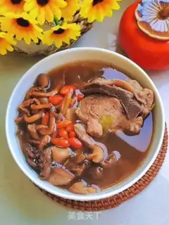 Make Gold mushroom ribs soup step 7