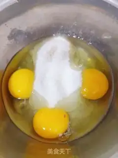 Make Yellow-spreaded lunar pie step 12