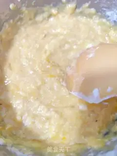 Make Yellow-spreaded lunar pie step 16