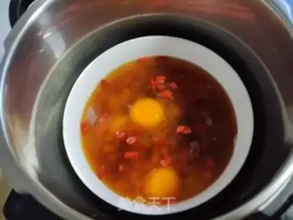 Make Cinnamon egg stew step 6