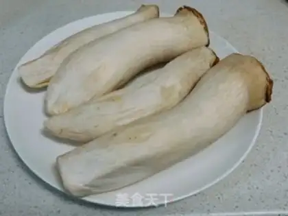 Make Barbecue-like apricot mushroom step 0