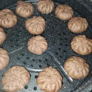 Make Black whole-wheat chicken step 16