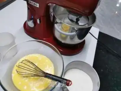 Make Meat pine cake roll step 0