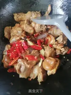 Make Red burning of pigs
