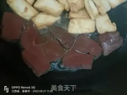 Make Tofu burns duck blood step 3