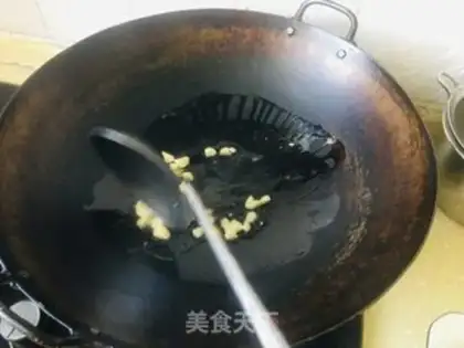 Make Garlic carrots step 1