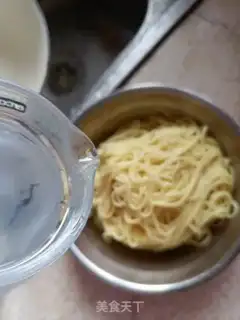 Make Bean sprouts step 4