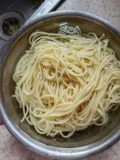 Make Bean sprouts step 5