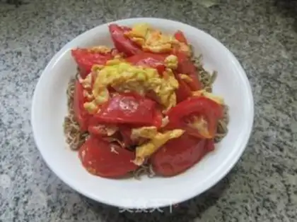 Make Tomato eggs and sour noodles step 10
