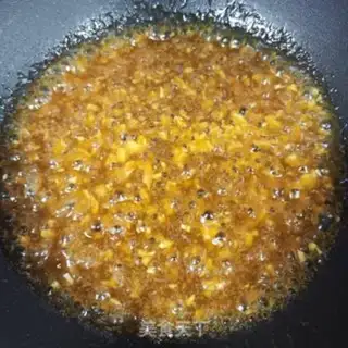 Make Garlic gravy step 6