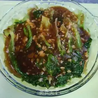 Make Garlic gravy step 7