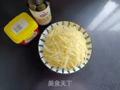 Make Spicy potatoes step 0