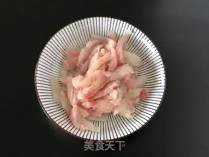 Make Hand-to-hand fish balls step 1