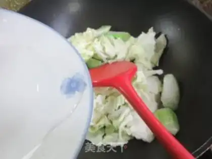 Make Smelt and cabbage step 4
