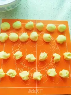 Make Sioux pretzels step 17