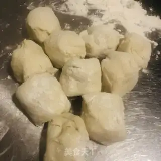 Make "Big cabbage pork bun." step 6