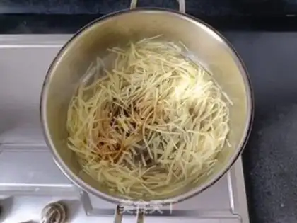 Make Spicy potatoes step 8
