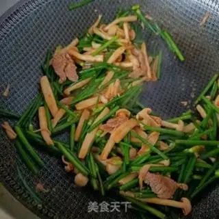 Make Shrimp oiled twig mushrooms step 10