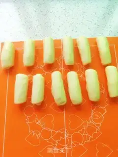 Make Sioux pretzels step 24