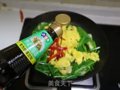 Make Fried eggs with moss step 5