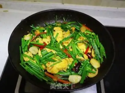 Make Fried eggs with moss step 6