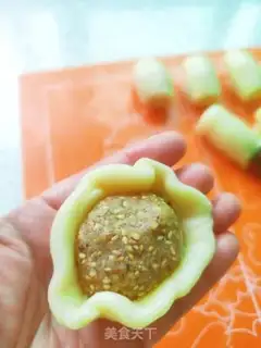 Make Sioux pretzels step 33